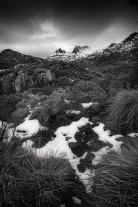 Cradle_Mountain_BW.jpg
